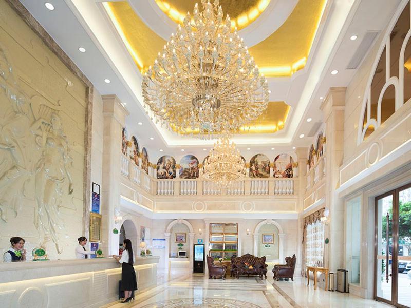 Vienna Classic Hotel Ganzhou Meilin Kültér fotó